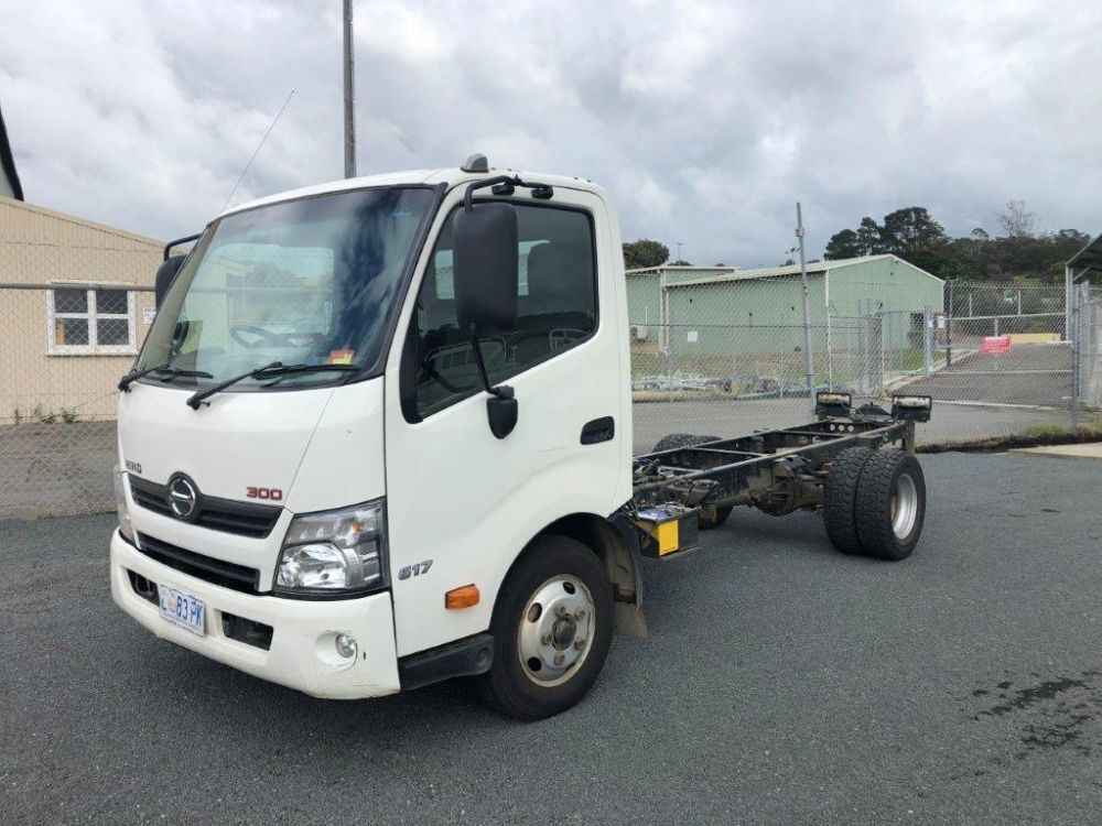 2012 Hino 300 617 Cab Chassis | Hilco Global APAC